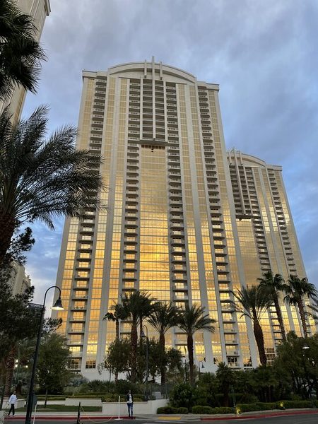 Luxury Suites International At The Signature Las Vegas Nevada — Property