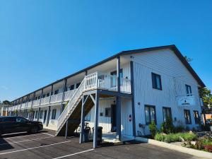 Main Street Motel — Property