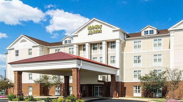 Mainstay Suites Dover — Property