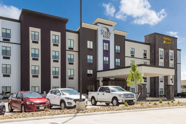 MainStay Suites Logan Ohio Hocking Hills — Property