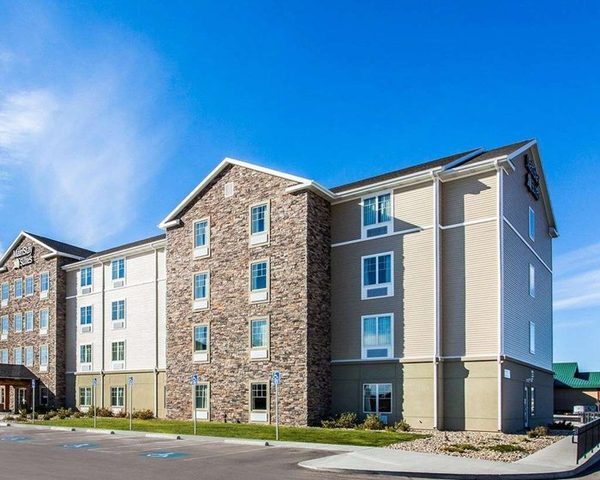 Mainstay Suites — Property