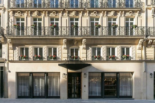 Maison Albar Le Pont Neuf — Property