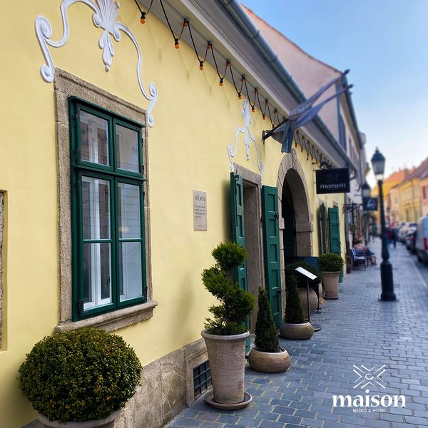 Maison Bistro Hotel — Property