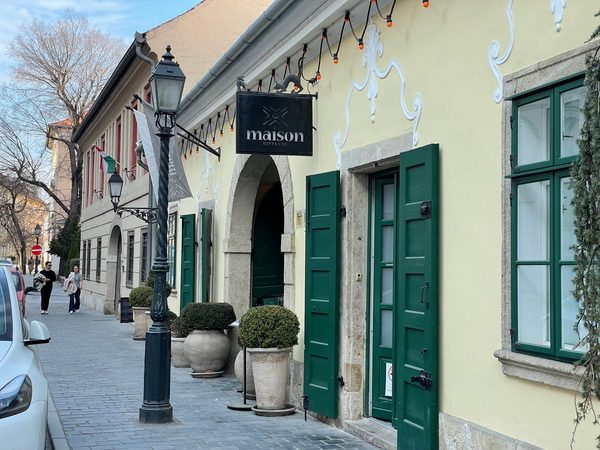 Maison Bistro Hotel — Property