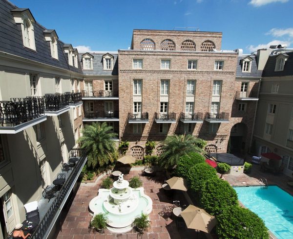 Maison DuBois — Property