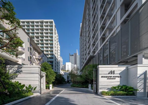 Maison Hotel Bangkok — Property