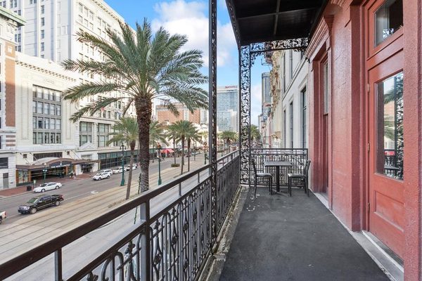 Maison Pierre Lafitte — Property