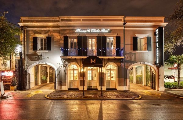 Maison Saint Charles Hotel And Suites — Property