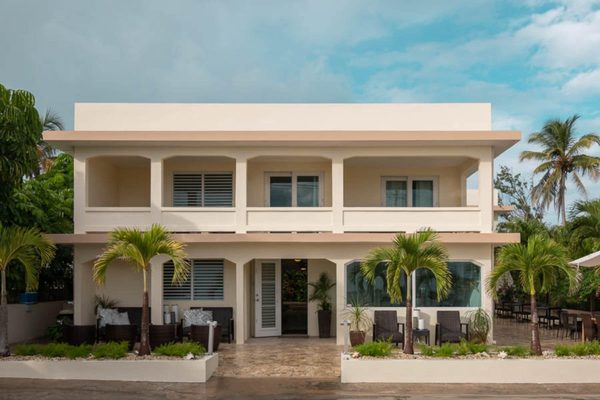 Malecon House — Property