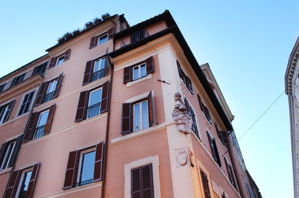 Mama s Home Rome — Property