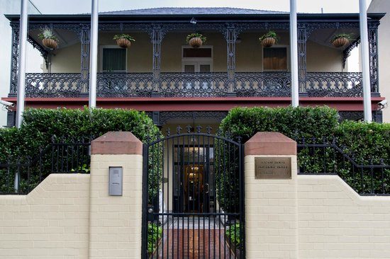 Manor House Boutique Hotel Sydney — Property