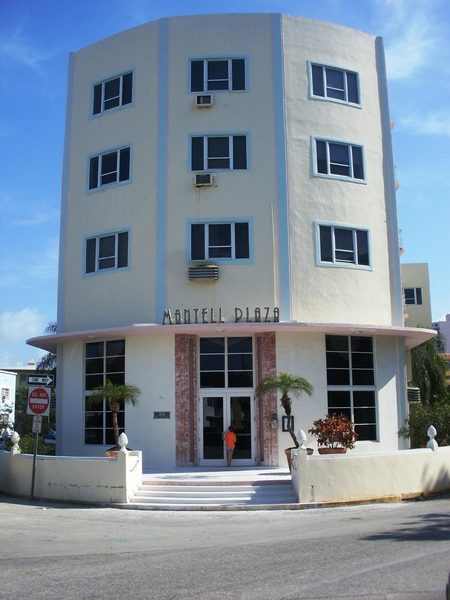 Mantell Plaza Apartments Miami Beach Florida — Property