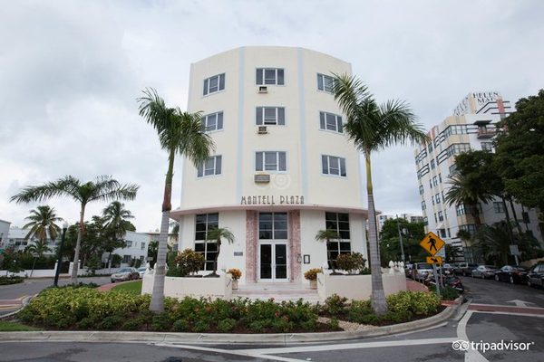 Mantell Plaza Apartments Miami Beach Florida — Property