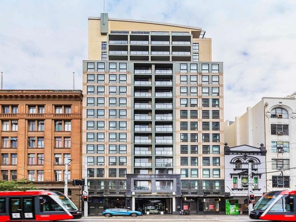 Mantra Sydney Central — Property