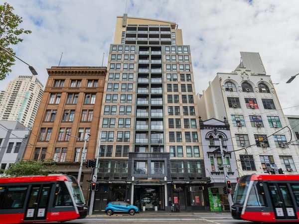 Mantra Sydney Central — Property