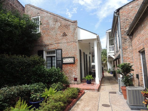 Mardi Gras Manor — Property