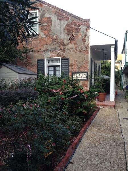 Mardi Gras Manor — Property