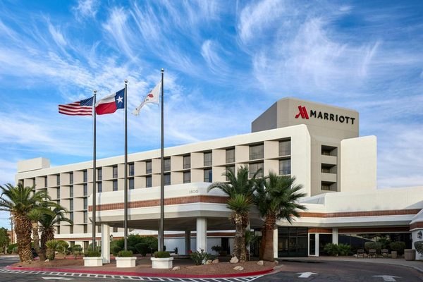 Marriott El Paso — Property