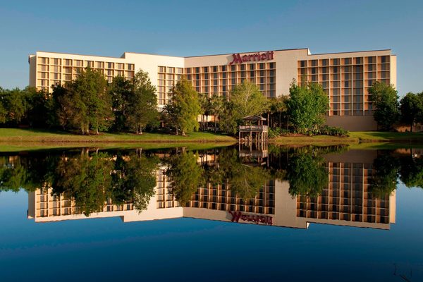 Marriott Orlando Airport Lakeside — Property