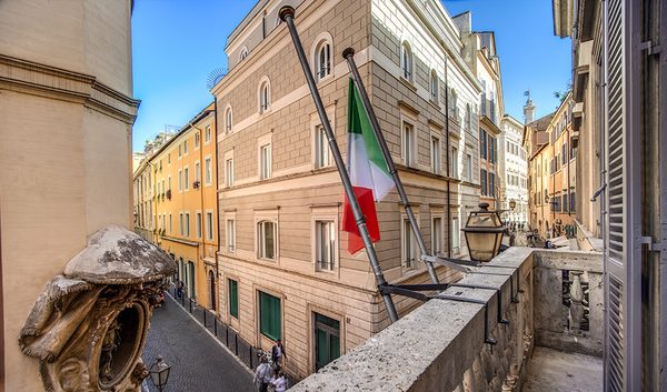 Martivs Private Suites — Property