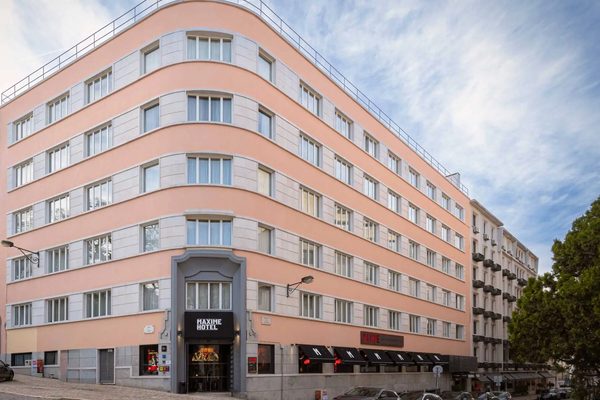 Maxime Hotel — Property
