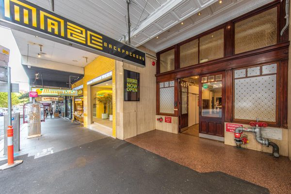 Maze Backpackers — Property