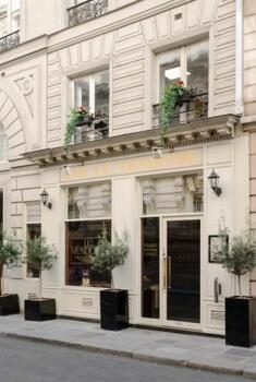 Melia Paris Vendome — Property