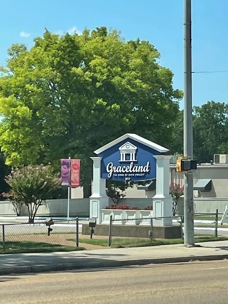 Memphis Graceland RV Park Campground — Property