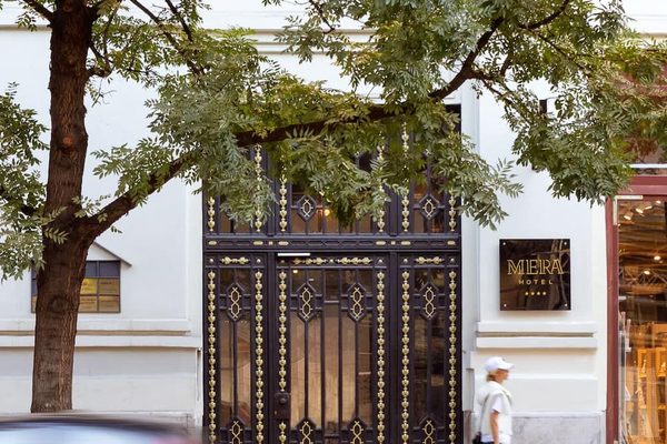 Mera Hotel — Property