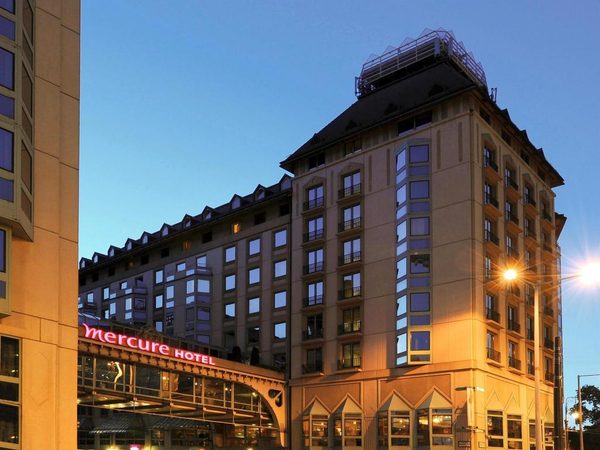 Mercure Budapest Korona Hotel — Property