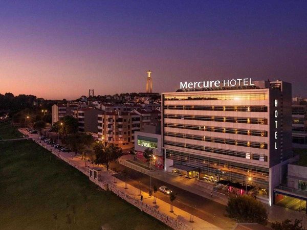 Mercure Lisboa Hotel — Property