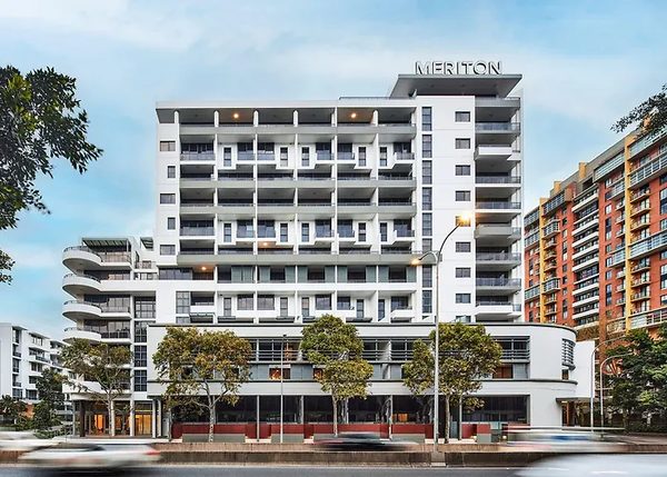 Meriton Suites Waterloo — Property