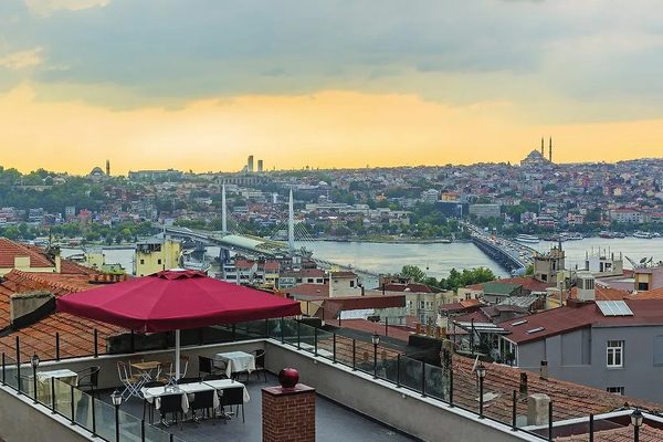 Meroddi Pera Flats Istanbul — Property