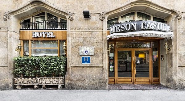 Meson Castilla Atiram Barcelona Catalonia — Property