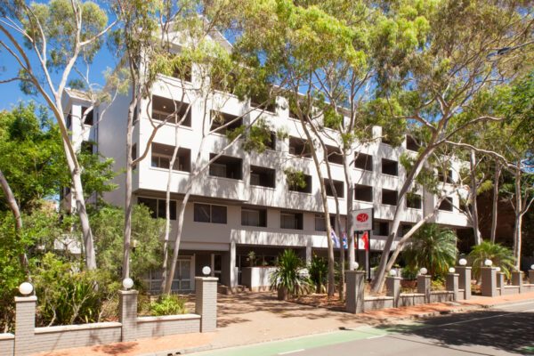 Metro Aspire Hotel Sydney — Property