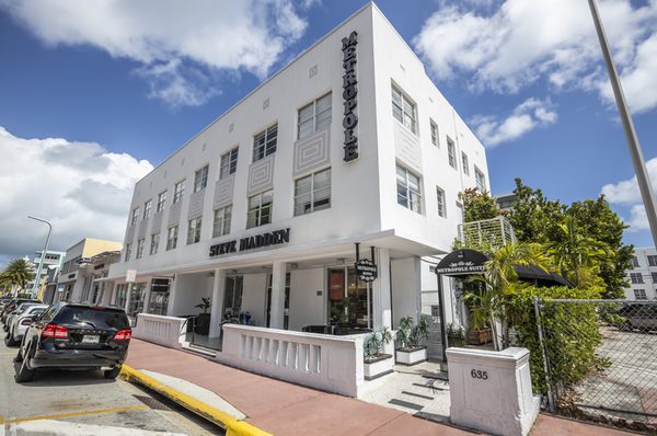 Metropole South Beach Hotel Miami Beach Florida — Property
