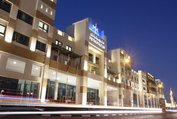 Metropolitan Hotel Dubai — Property