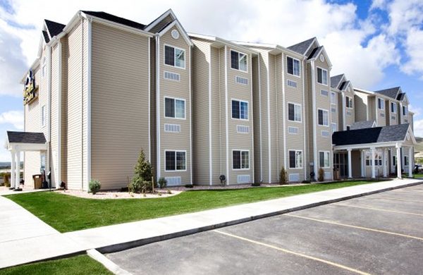 Microtel Inn and Suites by Wyndham Rawlins — Property