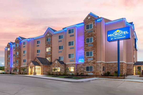 Microtel Inn Suites by Wyndham College Station — Property