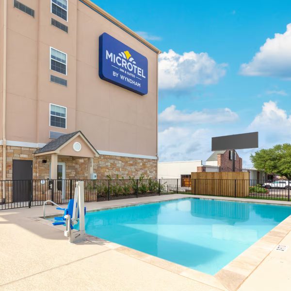 Microtel Inn Suites by Wyndham College Station — Property