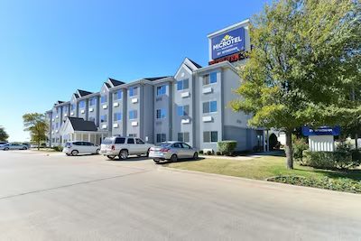 Microtel Inn Suites by Wyndham Ft Worth North At Fossil — Property