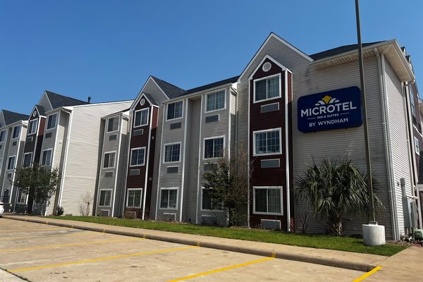 Microtel Inn Suites by Wyndham Houston — Property