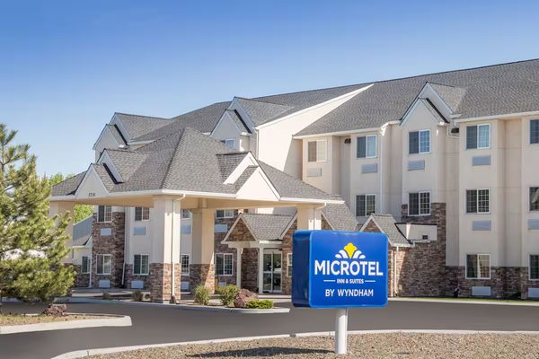 Microtel Inn Suites by Wyndham Klamath Falls — Property
