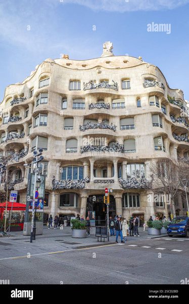 Mila Apartments Barcelona Catalonia — Property
