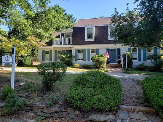 Miller Dunham House B B — Property