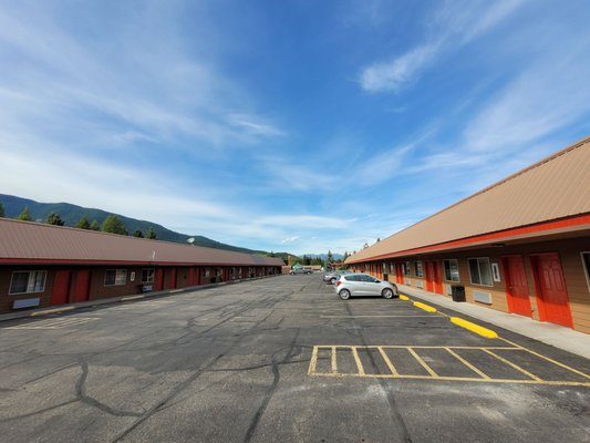 Mini Golden Inns Motel — Property