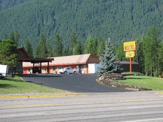 Mini Golden Inns Motel — Property