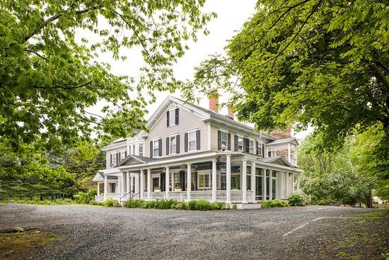 Mira Monte Inn — Property