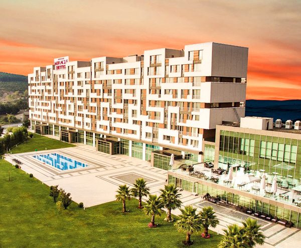 Miracle Istanbul Asia Airport Hotel Spa Istanbul — Property
