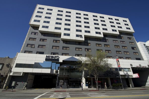Miyako Hotel Los Angeles — Property
